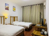 Longsheng Hillside Homestay (Wenquan Tourism Resort Fengyu Bridge)