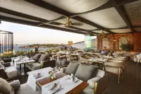 Georges Hotel Galata - Rumah Bersejarah