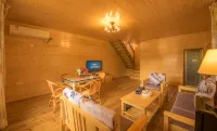 Tangzhaishan Hot Spring International Hotel