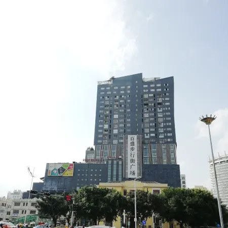 Gudu Gudu Youth Hostel