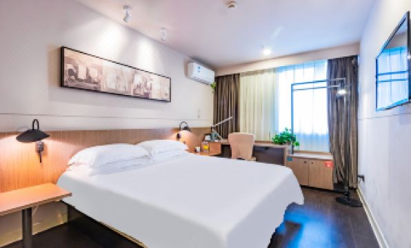 Jinjiang Inn Select (Hangzhou Binjiang University Town Puyan Metro Station)