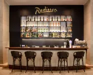 Radisson Montevideo Victoria Plaza Hotel - bar