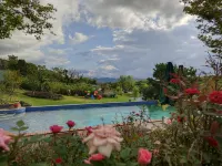 Chi'en Manor