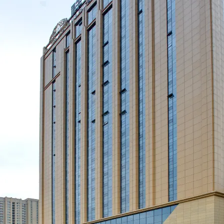 Lucky Star Hotel