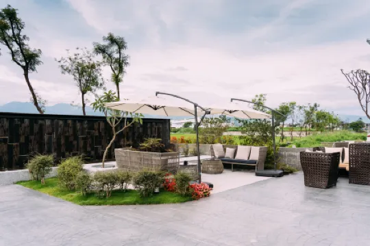 Tsang Kuo Resort Отели рядом с достопримечательностью «National Center for Traditional Arts»