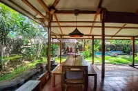 Villa with Private Swimming Pool Gili Trawangan - Pet friendly