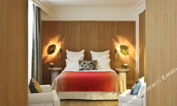 Hôtel Vernet Champs Elysées Paris