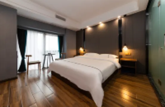 Changde Weiyi Hotel