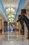 Zhao Ri International Hotel فنادق في فنغ شِن