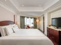 La Palazzo Hotel Hotels in Maoming