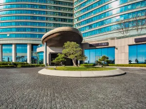 Qingdao Haiyi Sailing Hotel