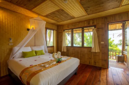 Railay Garden View Resort Hotels near Railay Beach