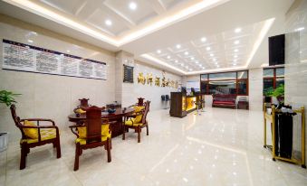 Longchuan Yuze Hotel