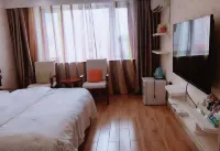 Luobei Hongtaiyang Hotel