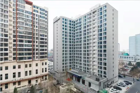 Lavande Hotel (Beijing Shunyi Shimen Metro Station) Отели рядом с достопримечательностью «Renhe Park»
