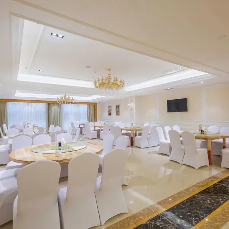 Vienna International Hotel (Yushan Sanqing Square)