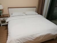 青岛蓝色海公寓 - 普通一室大床房