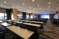 Bo Jue Holiday Inn