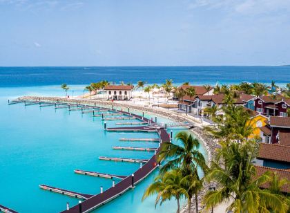 SAii Lagoon Maldives, Curio Collection by Hilton