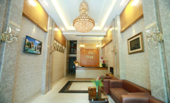 Lucky Star Hotel 146 Nguyen Trai