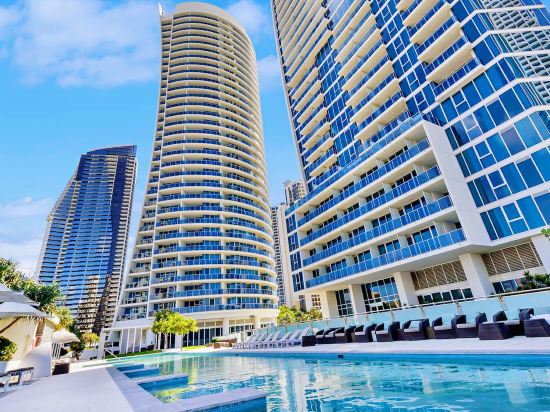 10 Best Hotels near UGG Factory Outlet, Surfers Paradise 2022 | Trip.com