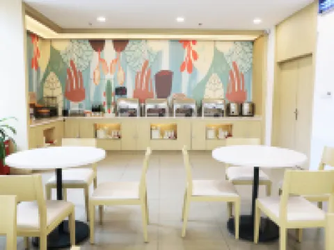 HanTingホテル(鳳城鳳凰山) 鳳城のホテル