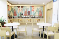 HanTing Hotel (Fengcheng Fenghuangshan)