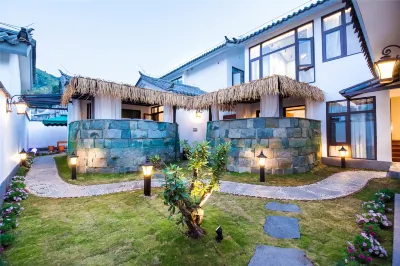 Mayu Qishe Hot Spring Holiday Hotel Hotels near Mayu Valley Hot Spring Town