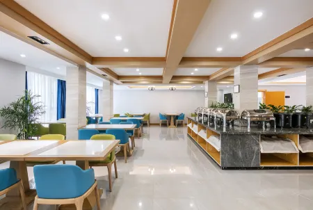 Xiyan Holiday Mountain House