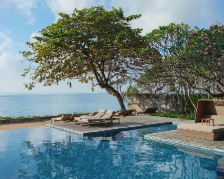 마야 사누르 리조트 & 스파 발리 호텔