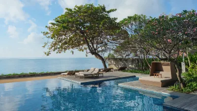 Maya Sanur Resort & Spa Hotel di Bali