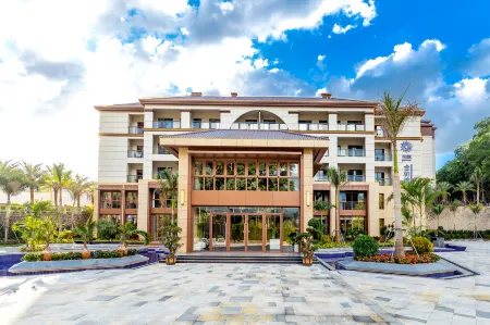 Floral Hotel · Harmony Pavilion Hotel Отели рядом с достопримечательностью «Hainan Open University Wuzhishan Branch»