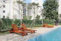 Vini Lancang Seaview Apartment (Lingao R&F Yuehaiwan Branch) - Pools