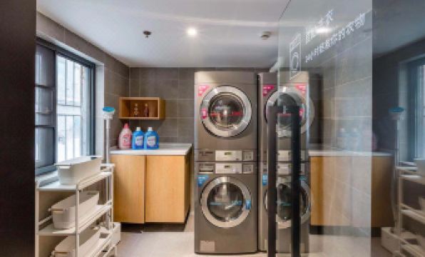 HanTing Hotel (Shenzhen Huaqiang Central Park)