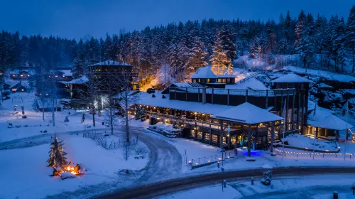 Hotel & Spa Resort Järvisydän - parking