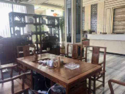 繽利ホテル（賓川県人民医院）