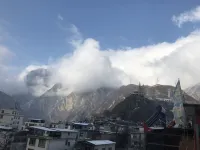 Jingju Puti Chanyi Hotel - Mountain View