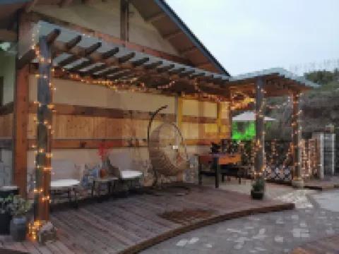 Longchang Runyuanzhuang Homestay