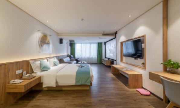 Allston Hotel (Xiamen Railway Station MixC Mall)