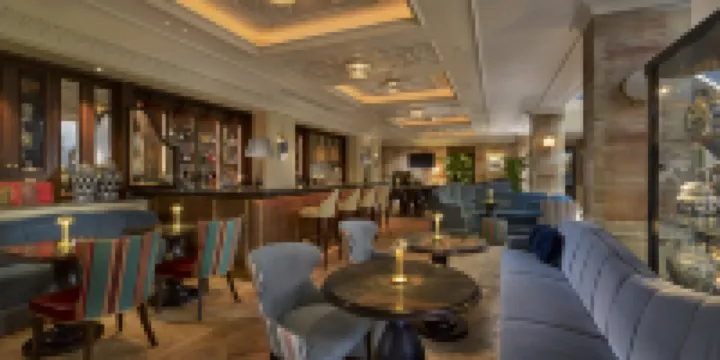 100 Queen’s Gate Hotel London, Curio Collection by Hilton