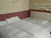 六安轻工城宾馆 - 温馨大床房