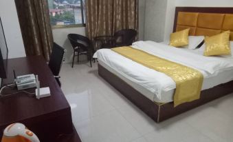 Jinghong Jinxiang Business Hotel