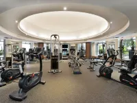 Miracle Grand Convention Hotel Hotels near Royal Thai Army
