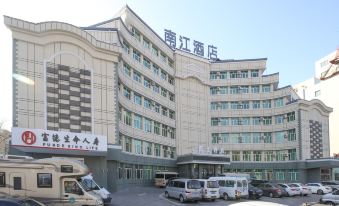 Nanjiang Hotel
