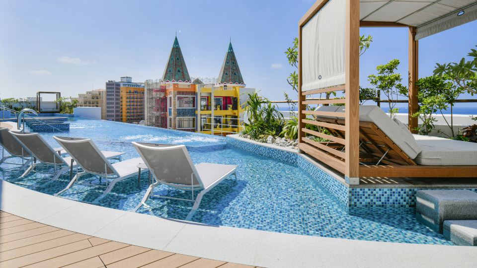 Lequ Okinawa Chatan Spa ＆ Resort
