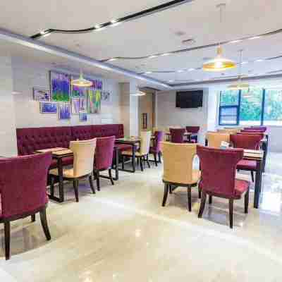 TSINGPLE HOTEL Dining/Meeting Rooms