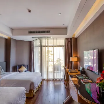 Bonreal Hotel (Xichang Qionghai Bay)