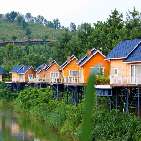 Yunxi Volcano Hot Spring Resort Hotel