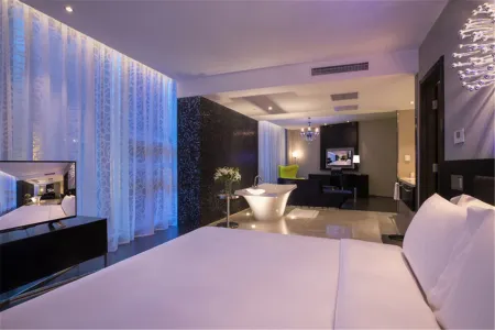 Crystal Jining High tech Zone Wanda Plaza Hotel Отели рядом с достопримечательностью «Jining Dongda Temple»