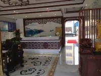 Longzhou Taida Hotel